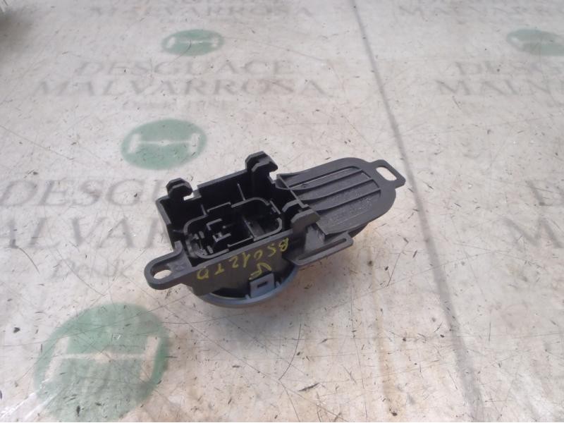 Recambio de maneta interior trasera derecha para nissan micra (k12e) acenta referencia OEM IAM   