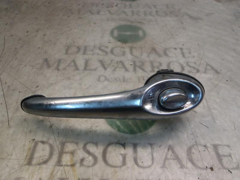 Recambio de maneta exterior delantera derecha para chrysler pt cruiser (pt) 2.0 classic referencia OEM IAM   