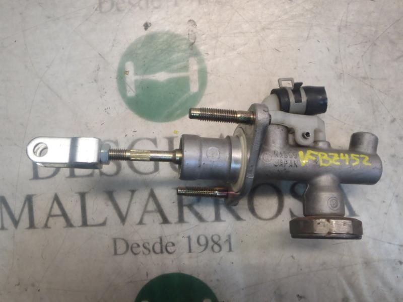 Recambio de bomba embrague para nissan x-trail (t30) comfort referencia OEM IAM 306105M007  