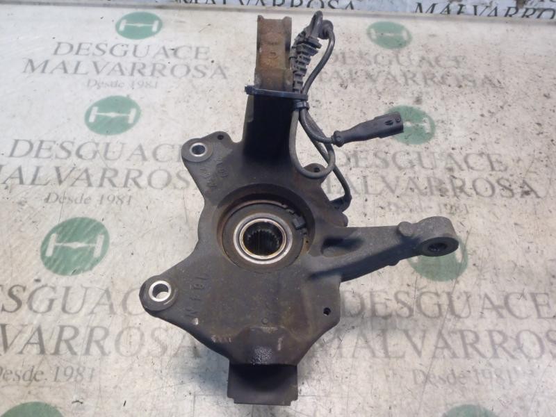 Recambio de mangueta delantera derecha para renault megane iii sport tourer dynamique referencia OEM IAM 400140044R  
