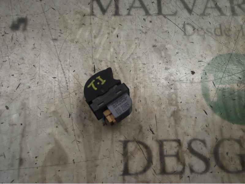 Recambio de mando elevalunas trasero izquierdo para seat exeo berlina (3r2) style referencia OEM IAM 8E0959855A5PR 8E0959855A 