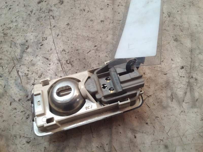 Recambio de piloto interior para peugeot partner (s2) combiespace referencia OEM IAM   