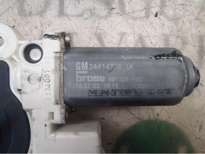 Recambio de motor elevalunas trasero izquierdo para opel vectra c berlina club referencia OEM IAM   
