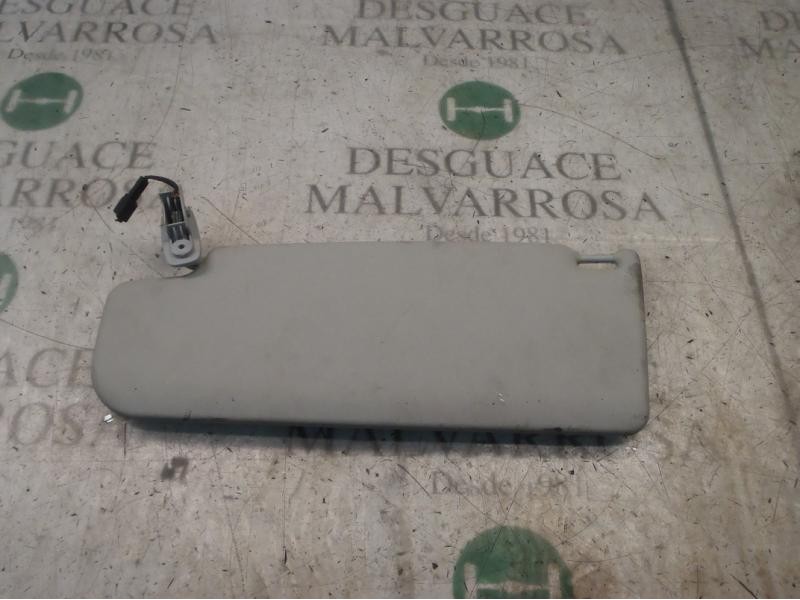 Recambio de parasol derecho para seat altea xl (5p5) freetrack referencia OEM IAM 5P0857552F5W9  