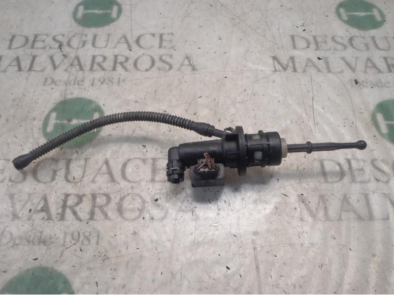 Recambio de bomba embrague para seat altea xl (5p5) reference referencia OEM IAM   