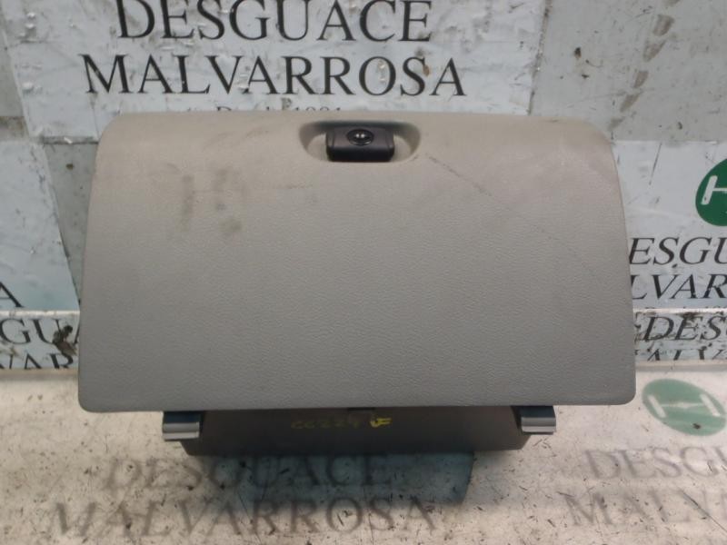 Recambio de guantera para nissan interstar mod. 04 (x70) combi l2h2 6 - plazas, techo referencia OEM IAM   