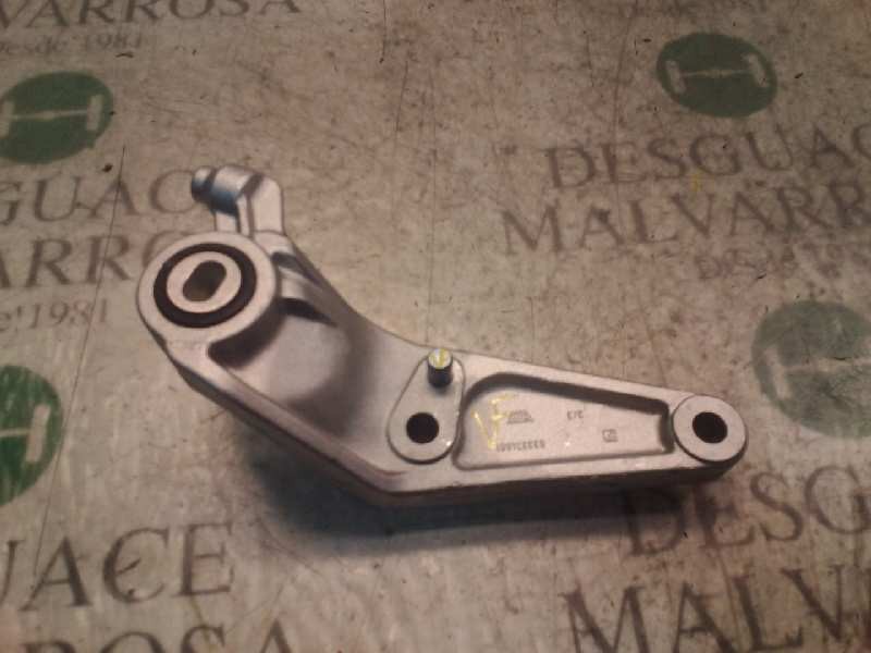 Recambio de soporte motor para opel corsa c blue line referencia OEM IAM   
