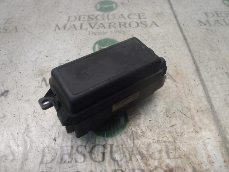 Recambio de caja reles / fusibles para mini mini (r50,r53) cooper referencia OEM IAM 61131480790 15658611 