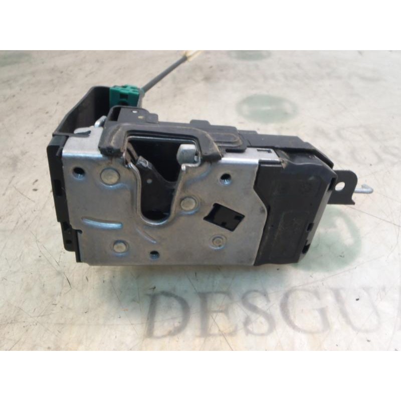 Recambio de cerradura puerta delantera derecha para opel zafira b enjoy plus referencia OEM IAM   