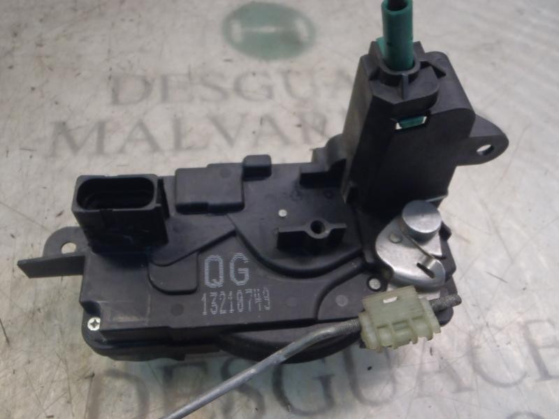 Recambio de cerradura puerta delantera derecha para opel zafira b enjoy plus referencia OEM IAM   