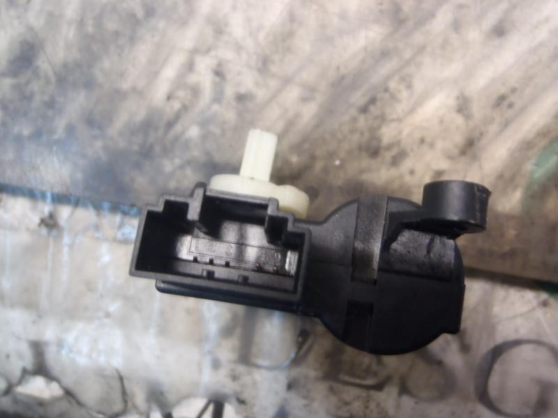 Recambio de motor apertura trampillas climatizador para opel zafira b enjoy plus referencia OEM IAM   