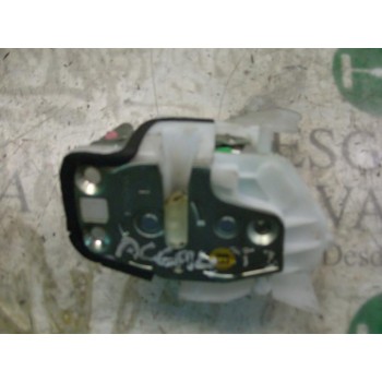 CERRADURA PUERTA TRASERA IZQUIERDA 