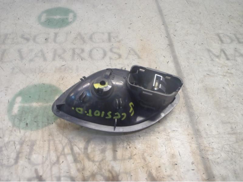 Recambio de maneta interior trasera derecha para renault espace iv (jk0) authentique referencia OEM IAM 8200000724  