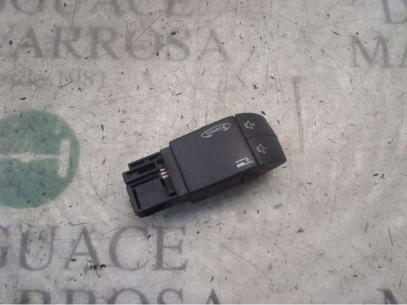 Recambio de modulo electronico para renault espace iv (jk0) authentique referencia OEM IAM 8200009040 7701049643 