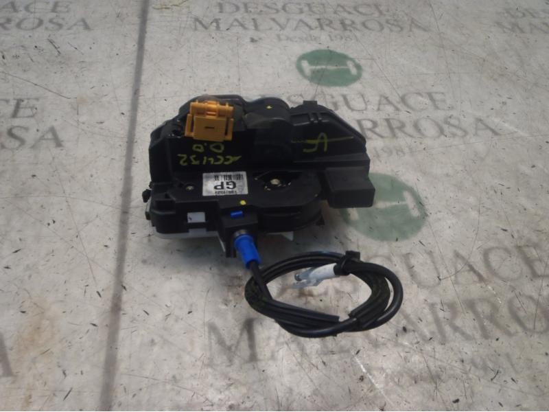 Recambio de cerradura puerta delantera derecha para opel astra j lim. 1.7 16v cdti referencia OEM IAM   