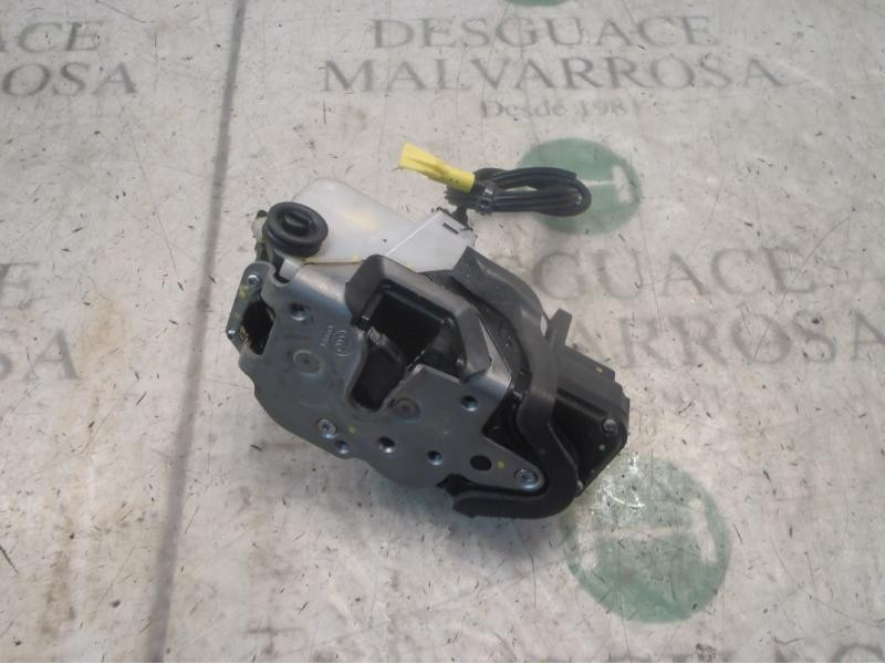 Recambio de cerradura puerta trasera derecha para opel astra j lim. 1.7 16v cdti referencia OEM IAM   