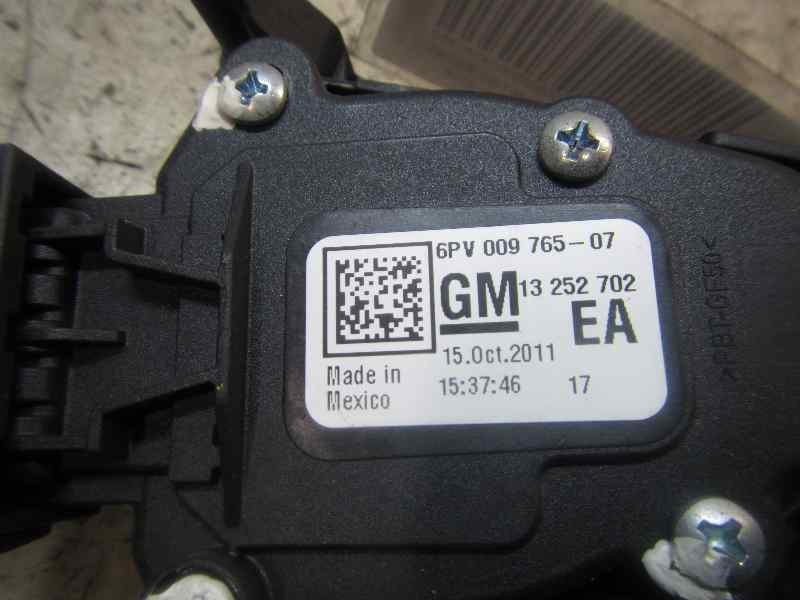 Recambio de potenciometro pedal para opel astra j lim. 1.7 16v cdti referencia OEM IAM   