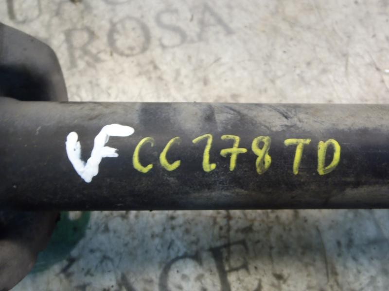 Recambio de amortiguador trasero derecho para nissan primera berlina (p12) acenta referencia OEM IAM   