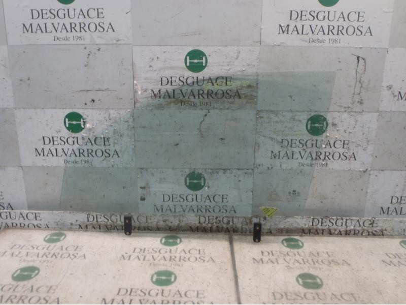 Recambio de cristal puerta delantero izquierdo para hyundai tucson (jm) 2.0 crdi comfort referencia OEM IAM 824102E030  