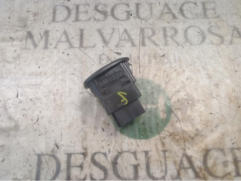 Recambio de mando elevalunas trasero derecho para citroën c3 hdi 110 fap exclusive referencia OEM IAM 6552ZG  