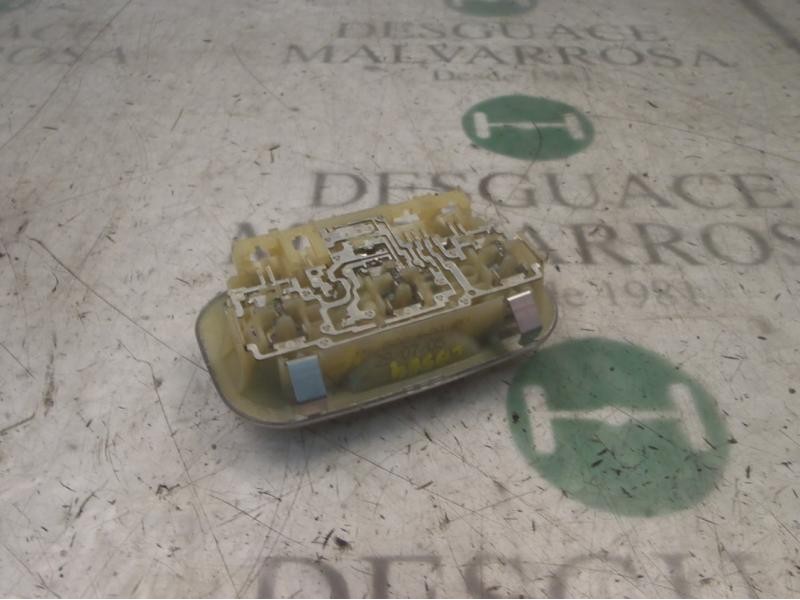 Recambio de piloto interior para citroën c3 hdi 110 fap exclusive referencia OEM IAM 6362P7  