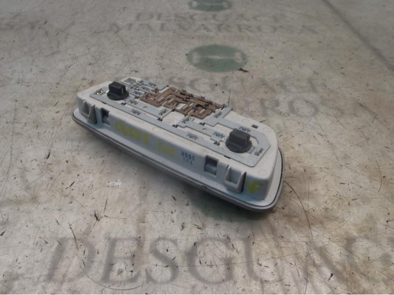 Recambio de piloto interior para volvo v50 familiar 2.0 d kinetic referencia OEM IAM 8620102  