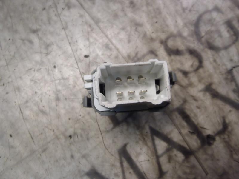 Recambio de modulo electronico para nissan primera berlina (p12) acenta referencia OEM IAM   