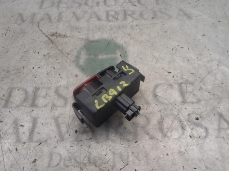 Recambio de warning para renault megane iii sport tourer dynamique referencia OEM IAM 252100001R 8200214896A 88300000