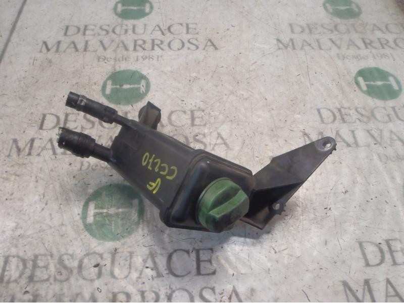 Recambio de deposito servo para volkswagen passat berlina (3b3) comfortline referencia OEM IAM 3B0422371  