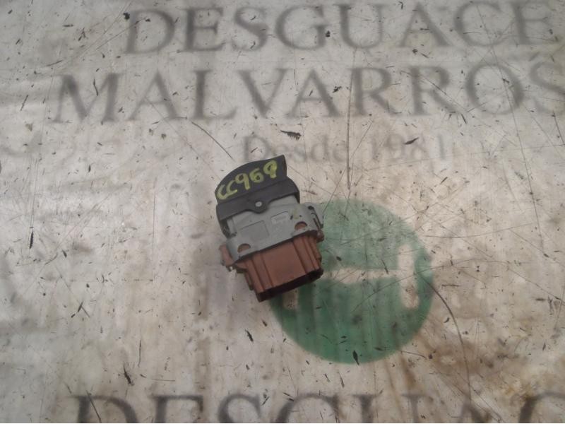 Recambio de mando elevalunas trasero derecho para renault laguna ii (bg0) authentique referencia OEM IAM   