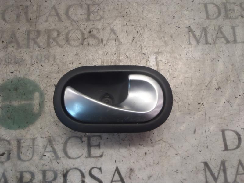 Recambio de maneta interior delantera derecha para renault modus authentique referencia OEM IAM 8200730863  