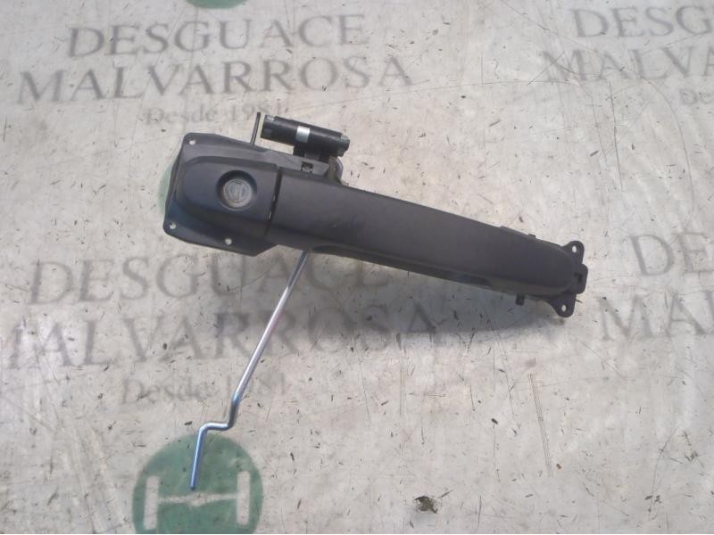 Recambio de maneta exterior delantera derecha para toyota yaris active referencia OEM IAM   