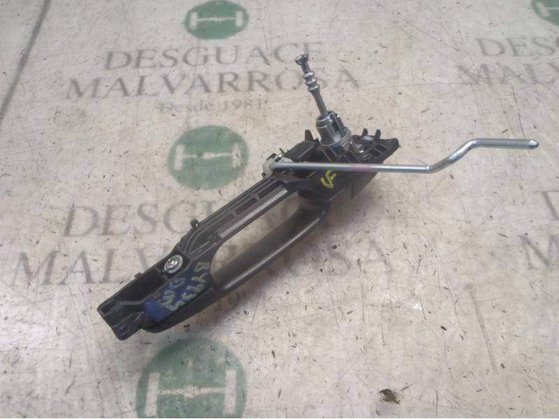 Recambio de maneta exterior delantera derecha para toyota yaris active referencia OEM IAM   