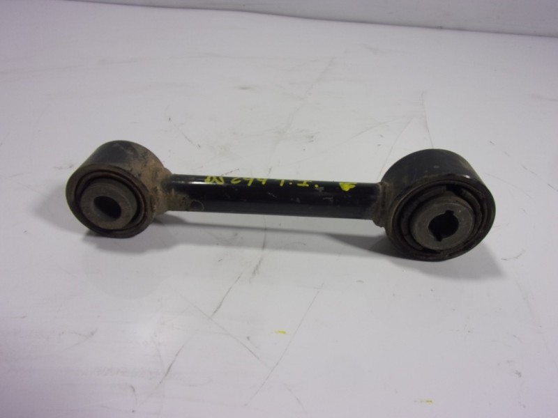 Recambio de tirante trasero izquierdo para ford mondeo lim. trend referencia OEM IAM 5288317  