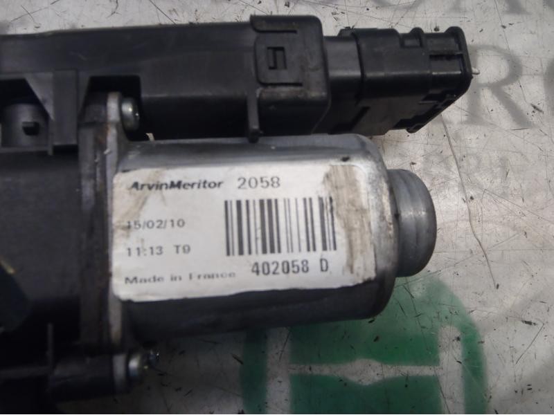 Recambio de motor elevalunas trasero derecho para kia cee´d concept referencia OEM IAM   