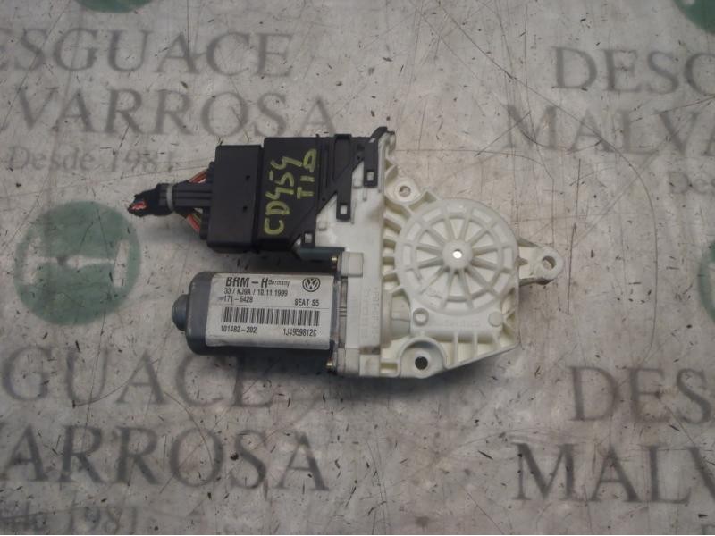 Recambio de motor elevalunas trasero derecho para seat leon (1m1) signo referencia OEM IAM   