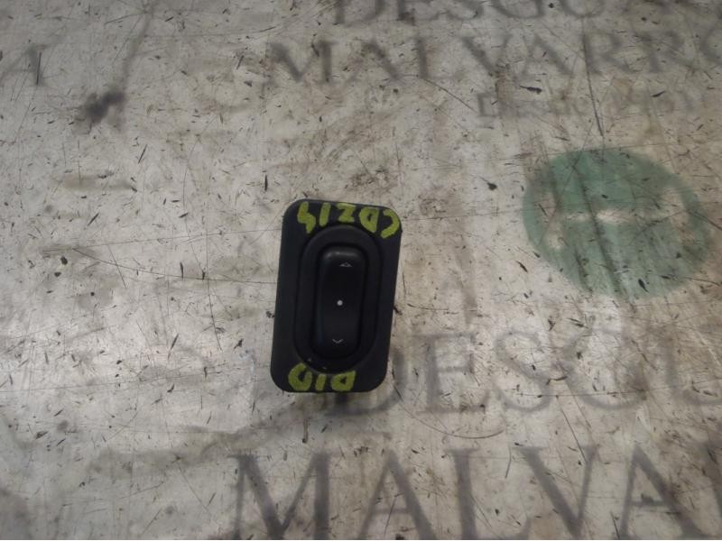 Recambio de mando elevalunas delantero derecho para opel meriva cosmo referencia OEM IAM   