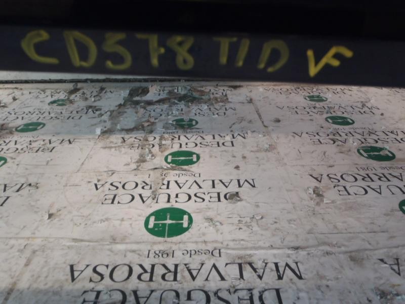 Recambio de puerta trasera derecha para skoda octavia combi (1u5) ambiente referencia OEM IAM 1U9833056  