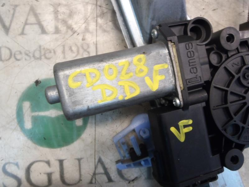 Recambio de elevalunas delantero derecho para opel corsa d catch me referencia OEM IAM   