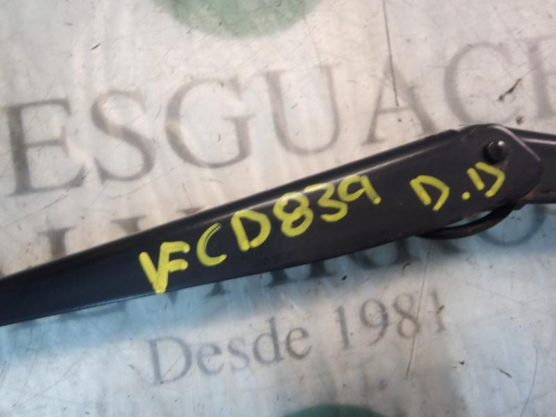 Recambio de brazo limpia delantero derecho para opel astra twin top enjoy referencia OEM IAM   