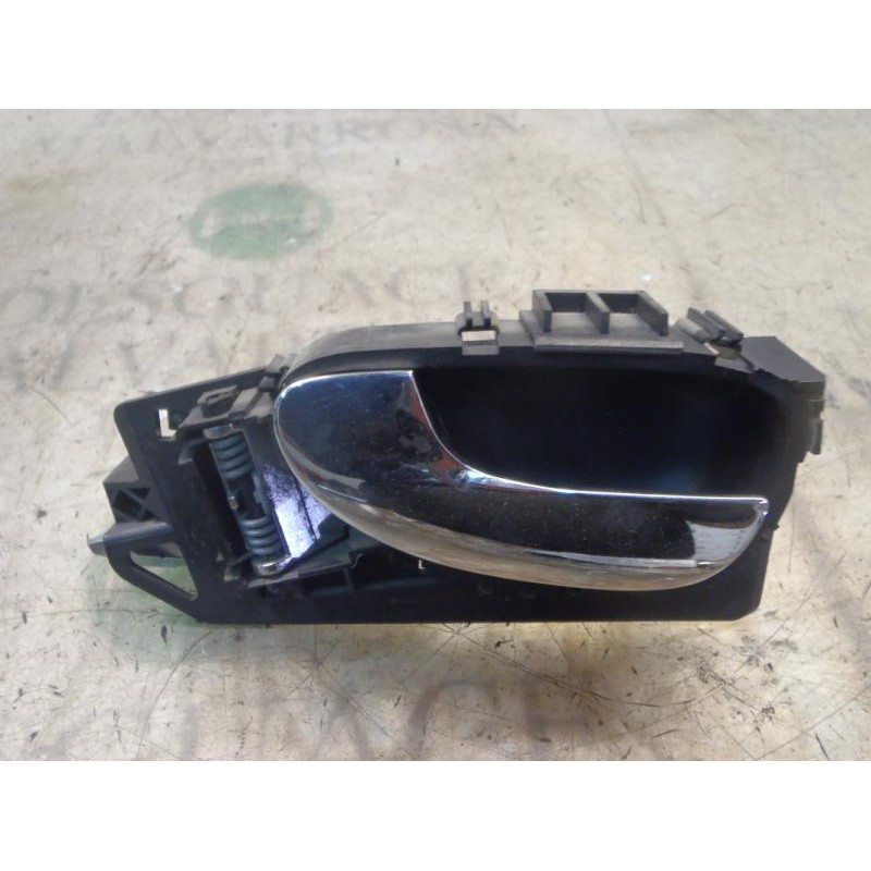 Recambio de maneta interior delantera izquierda para peugeot 307 (s1) xsi referencia OEM IAM 9143F4  