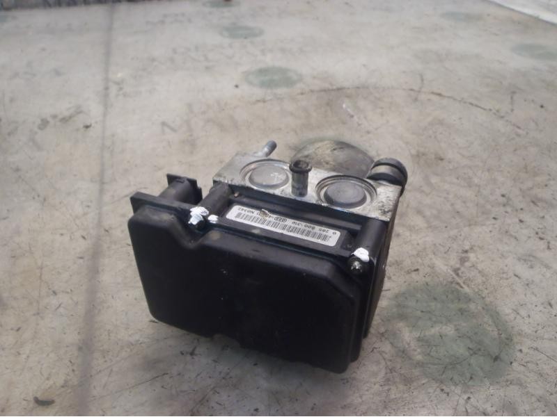 Recambio de abs para nissan micra (k12e) acenta referencia OEM IAM   