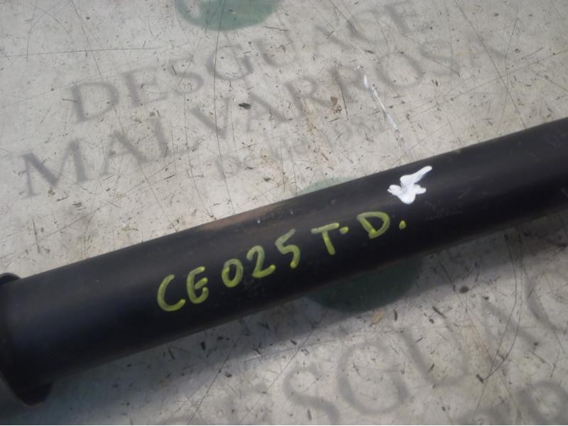 Recambio de amortiguador trasero derecho para nissan micra (k12e) acenta referencia OEM IAM   