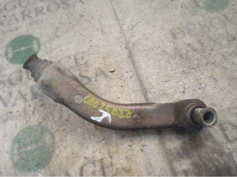 Recambio de brazo suspension superior delantero izquierdo para nissan micra (k12e) acenta referencia OEM IAM   