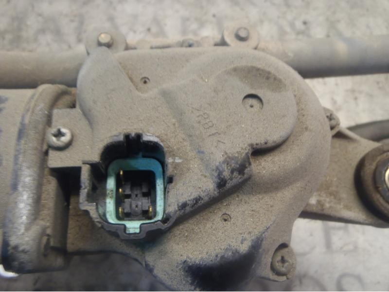 Recambio de motor limpia delantero para nissan micra (k12e) acenta referencia OEM IAM   