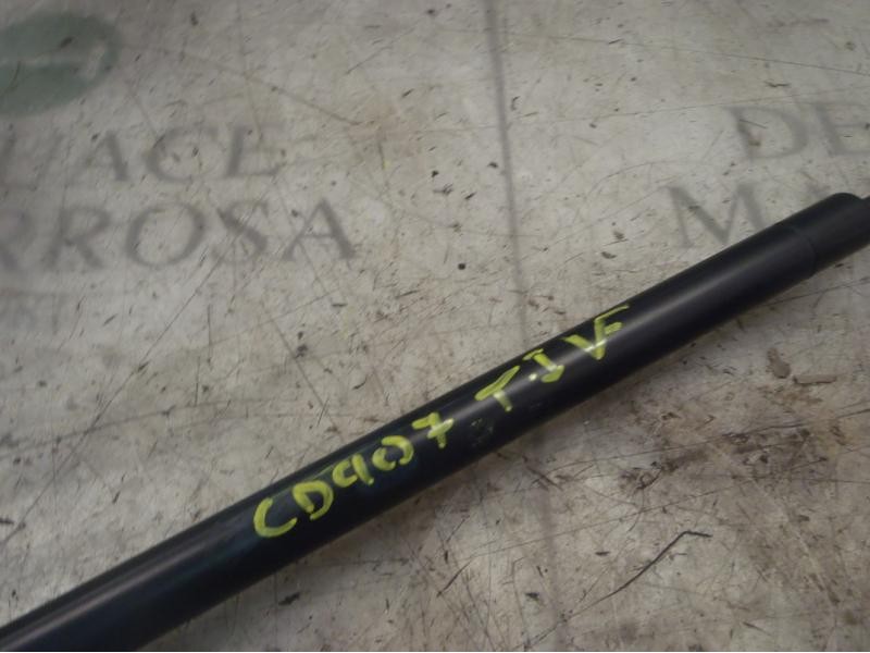 Recambio de amortiguadores maletero / porton para land rover freelander (lr2) td4 e referencia OEM IAM LR002104  