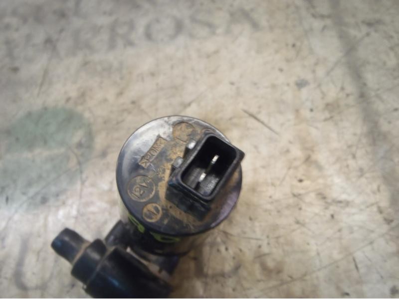 Recambio de bomba limpia para land rover freelander (lr2) td4 e referencia OEM IAM LR002306 6802283 6802283