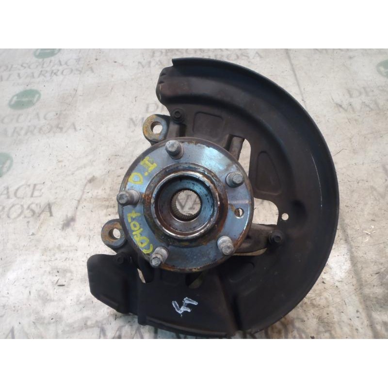 Recambio de mangueta delantera izquierda para land rover freelander (lr2) td4 e referencia OEM IAM LR006859  