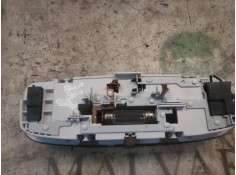 Recambio de piloto interior para land rover freelander (lr2) td4 e referencia OEM IAM LR006480   2