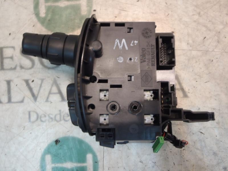 Recambio de mando limpia para renault scenic ii confort authentique referencia OEM IAM   